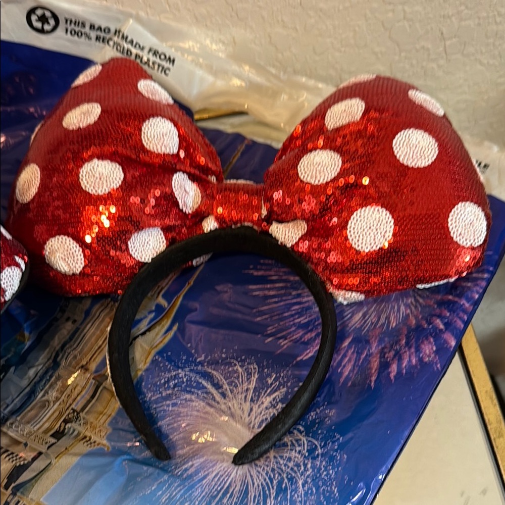 Disney Red and White Polka Dot Minnie Sequin Backpack with Bow Headband - Picture 5 of 7